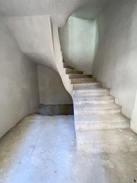 Dorobanti - Propietar , cladire airbnb , birouri , clinica , salon