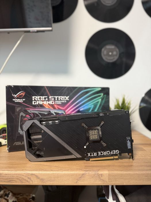 Placa Video RTX 3080ti Asus Strix OC