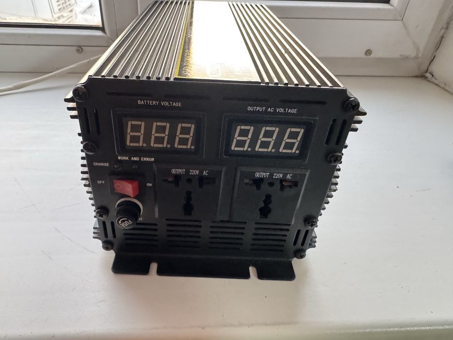 Инвертор преобразователь 12/220