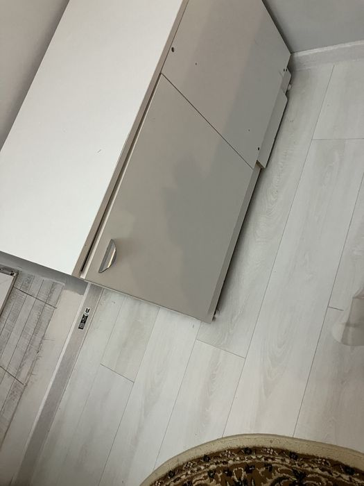 Продам вместительную тумбу