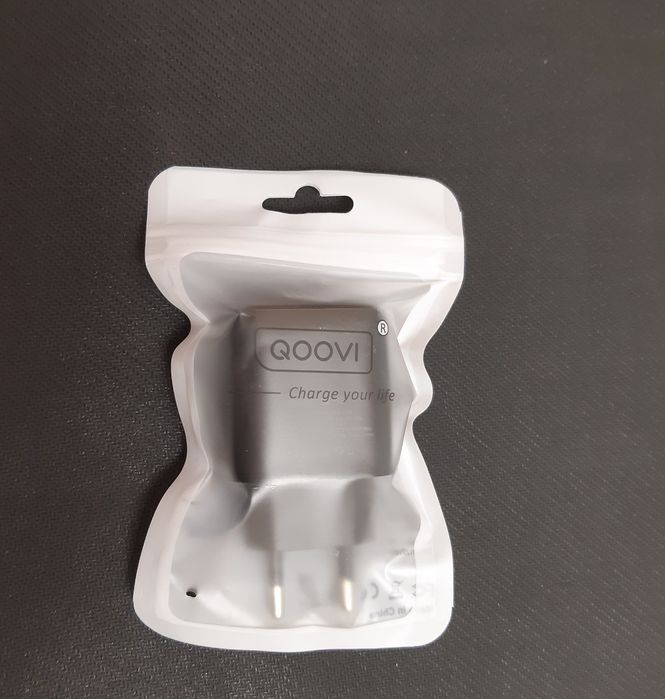 Fast charge зарядно с 2 USB порта за iPhone Samsung Huawei Xiaomi