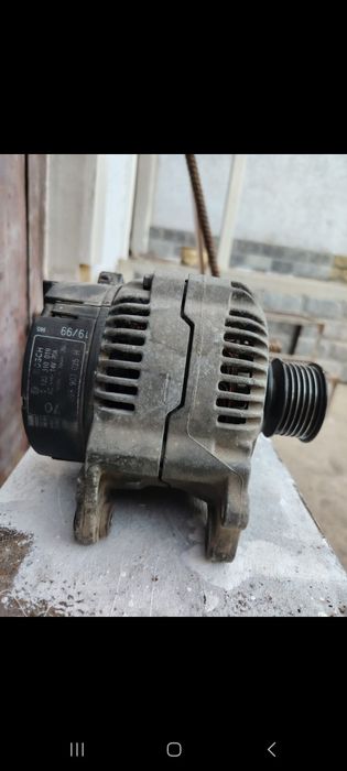 Генератор для фольксваген BOSCH 70A