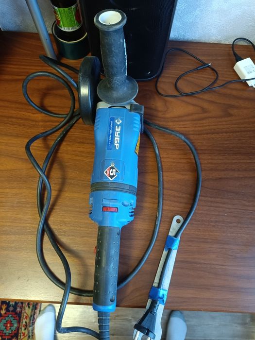 Болгарка ЗУБР (1400ВТ)