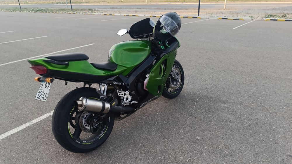 Кавасаки Zx7r спорт