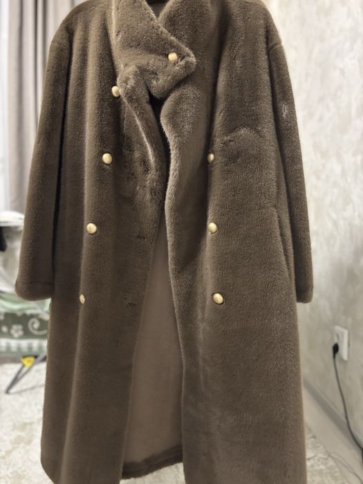 Продам ЭКО шубу новую