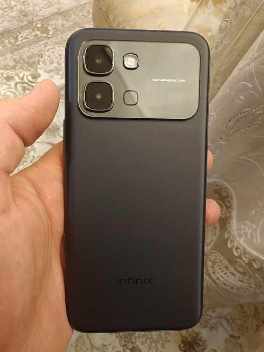 Telefon sotiladi Infinix note edge 8/256 qora 28.07.26 ochilgan