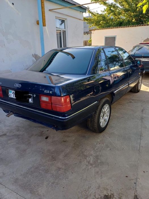 Audi 100 audiiiiiiaaaavbb hffgnkk vcfgb