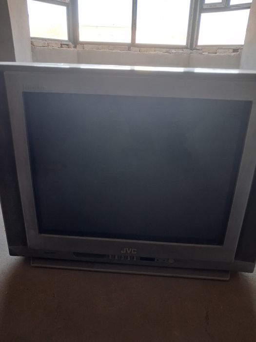 Jvc телевизор сотилади