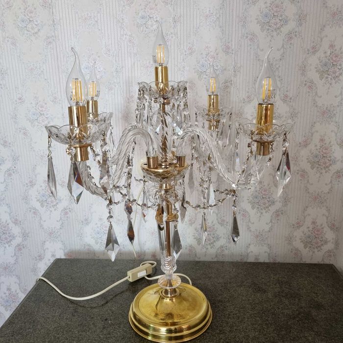 Светильник канделябр