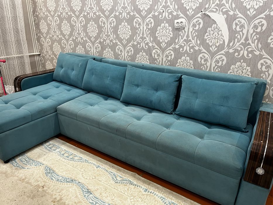 Продам диван в хорошем состоянии