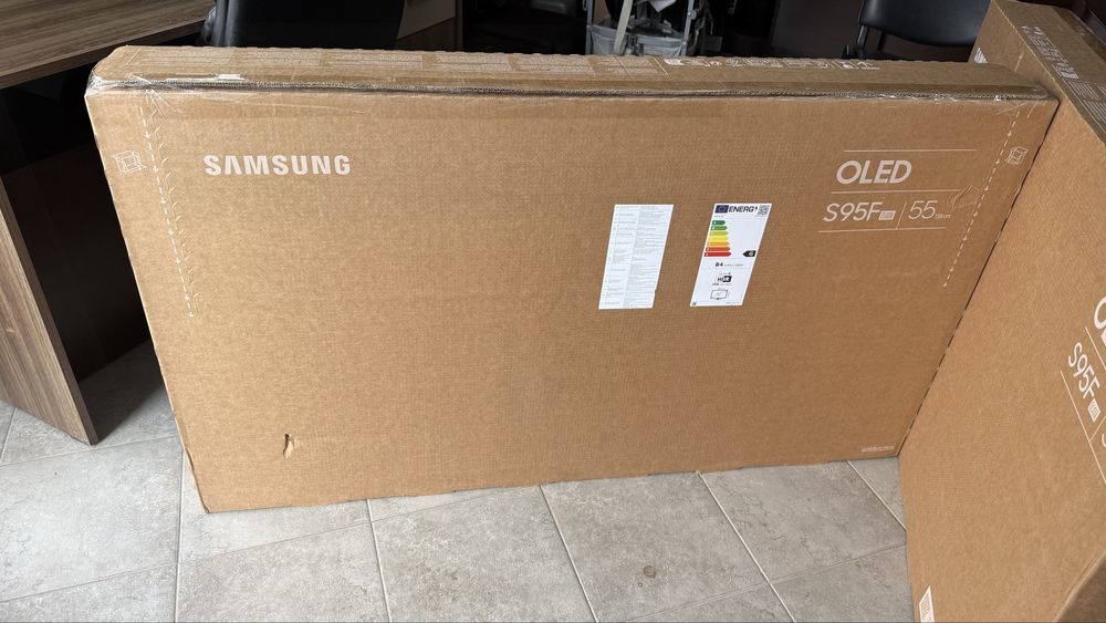 Чисто нов! Tv Samsung oled s95f 55 инча Тв Самсунг