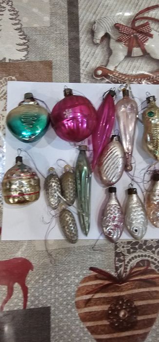 Продам елочные игрушки советских времен.