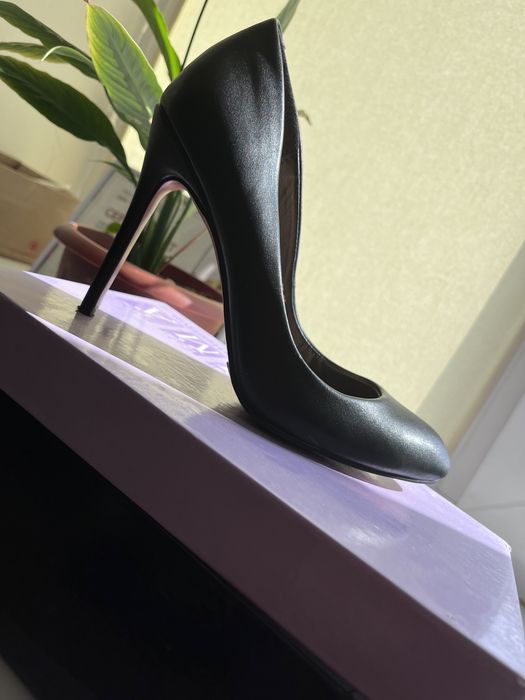 Женские туфли