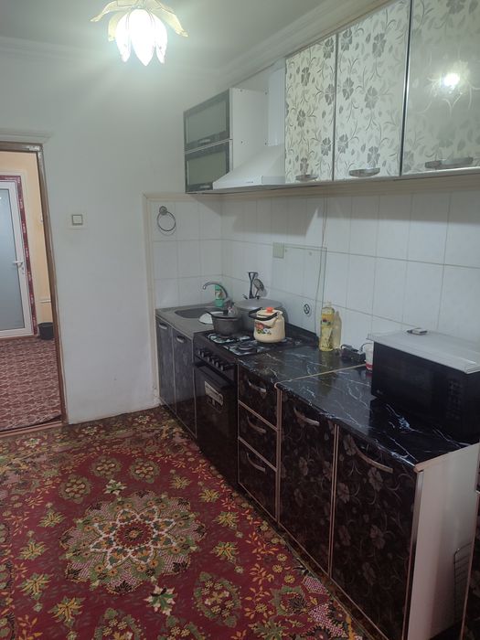 3 хонали квартира сотилади