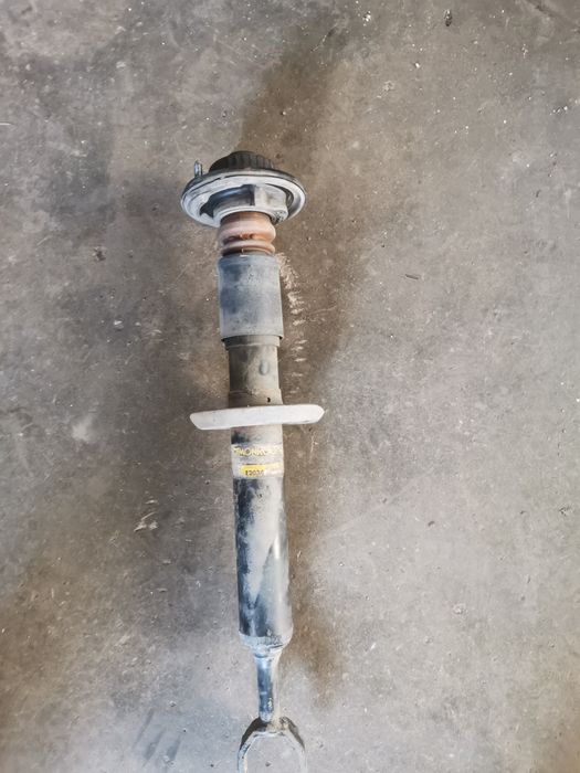 Амортисьори за пасат б5, б5. 5,ауди а4 б5, ауди а6 б5