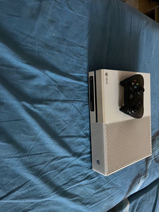 Продавам xbox one