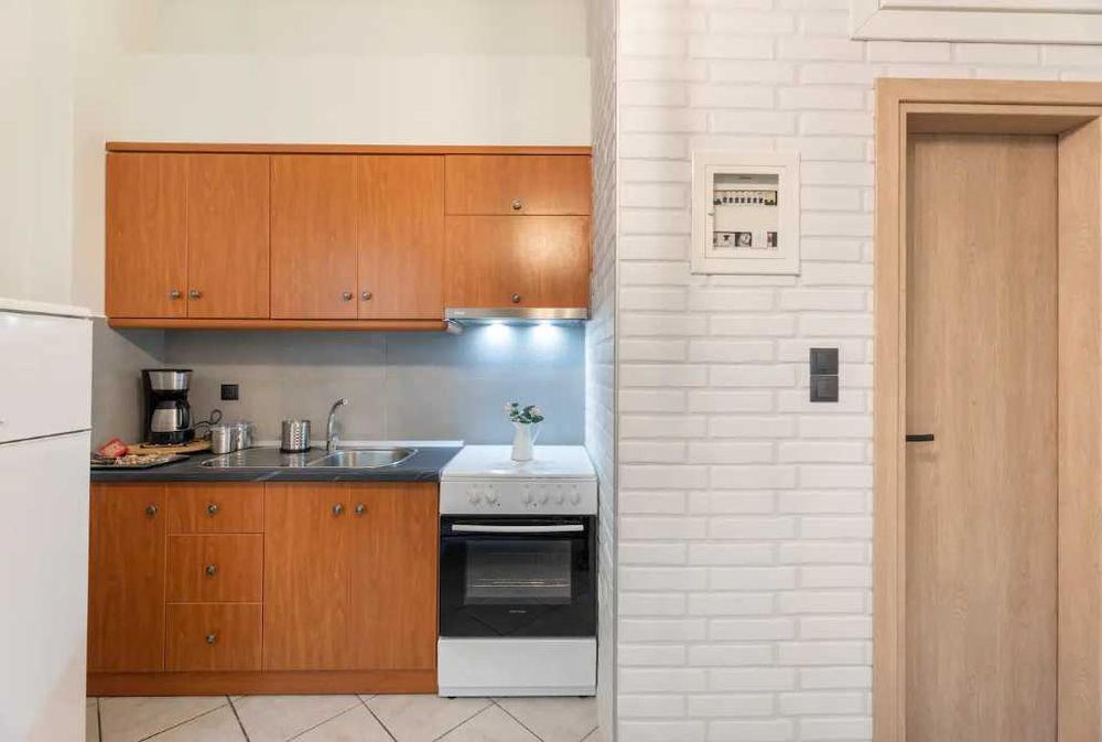 Дава се под наем Двустаен апартамент в Пловдив, Тракия - 51 кв.м за 255 € - Снимка #1