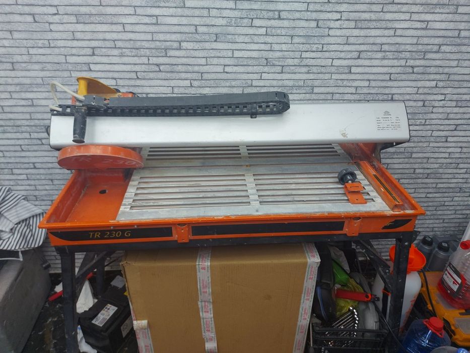 Masina taiat Gresie TR 230 CLIPER