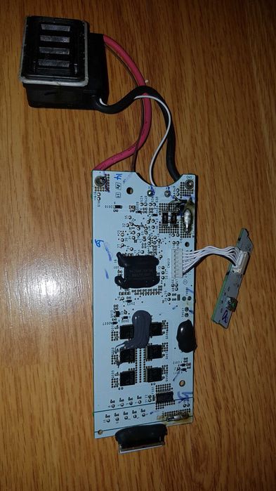 bms ,36v 11,6A  418KWH  pentru BT-E6010