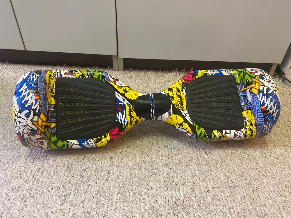 Hover board freeweel in stare buna are puține zgârieturi