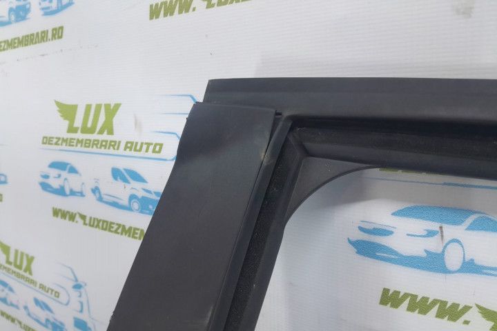 Usa stanga spate 821114181r Dacia Spring 1 (facelift) (2022 - 2024)
