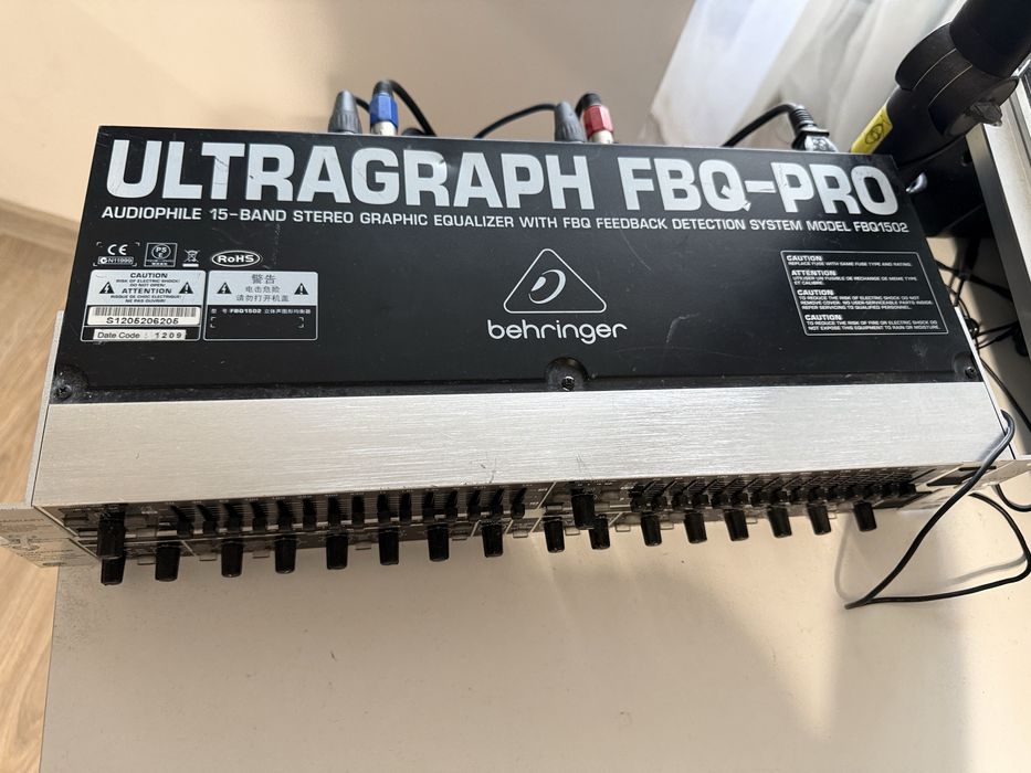 Egalizator - Behringer FBQ1502HD
