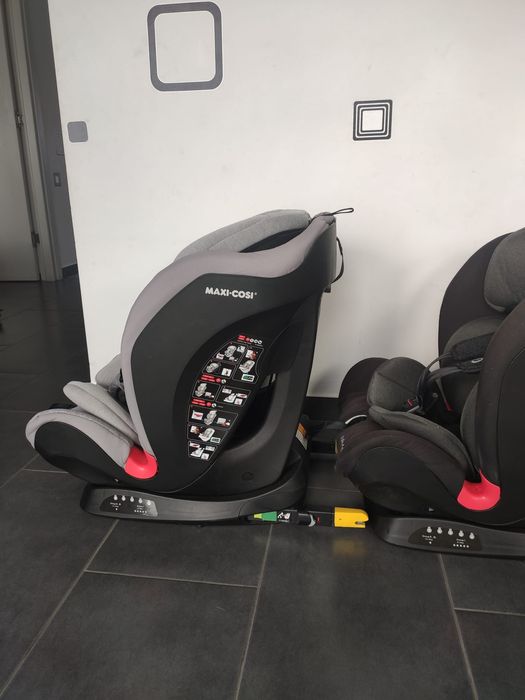 Scaun auto Maxi Cosi Titan cu isofix pentru copii intre 9 și 36 kg