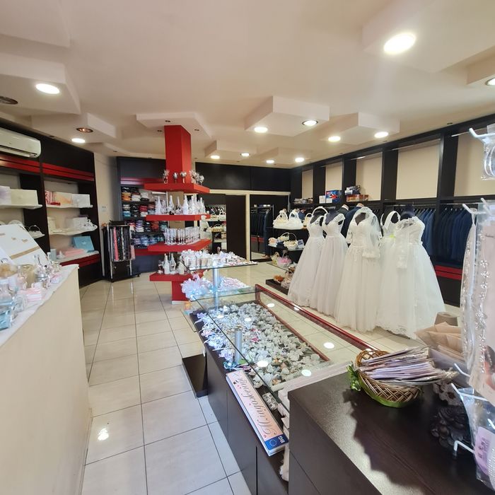 Дава се под наем Магазин в Благоевград, Идеален център - 94 кв.м за 918 € - Снимка #4