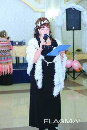 Дед Мороз, Снегурочка, баба-яга.