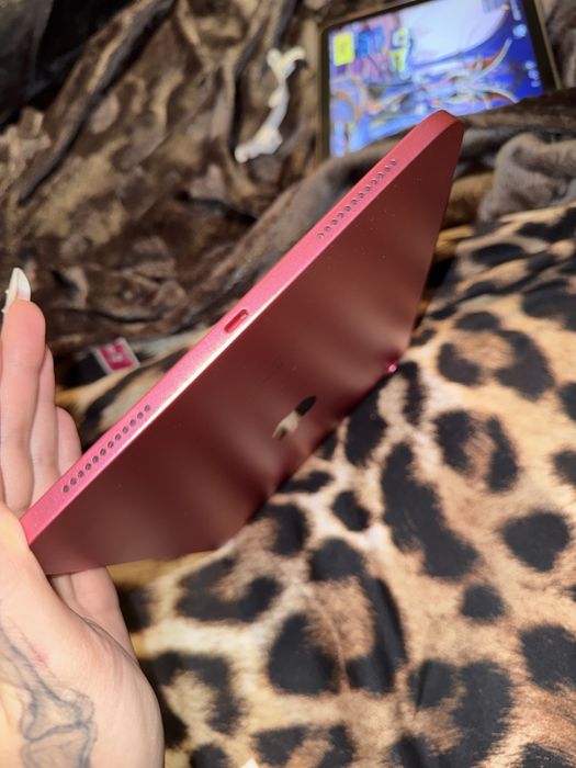 Ipad 10 th gen 64GB Pink