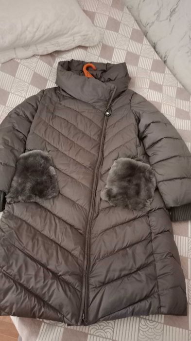 Продаю пуховик женский