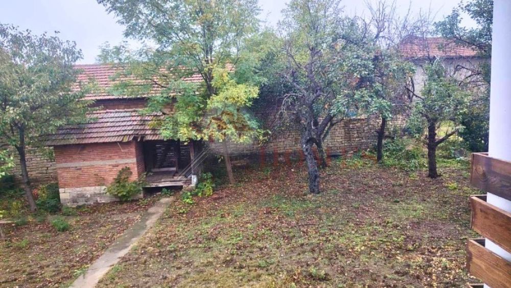 Продава се Къща в с. Полски Сеновец, Област Велико Търново - 90 кв.м за 249 €/кв.м - Снимка #15