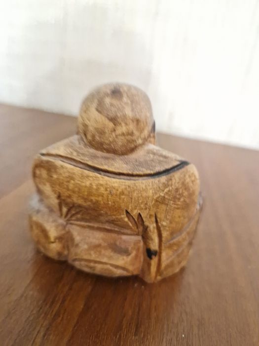 Статуэтка будды деревянная