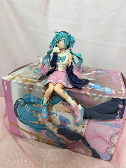 Аниме фигурки Хатсуне Мику