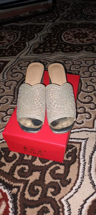 Zamish cheshka yangi 1 marta kiyilgan