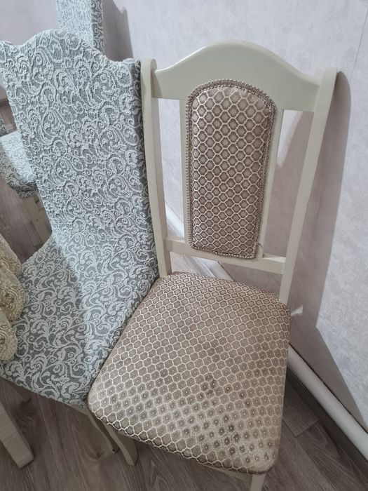 Кухонные стулья 8 штук