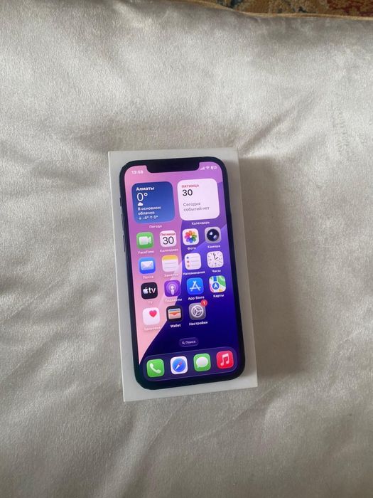 Айфон 12 сатылады