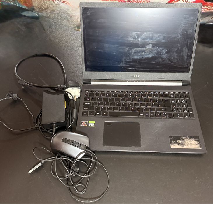 Laptop Acer Aspire 7