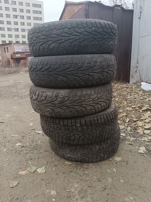 Продам зимние шины R15, R16