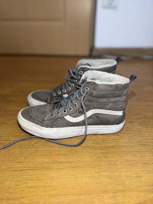 Vans Sk8-Hi 38 Gri / Căptușiți – Stare Foarte Bună