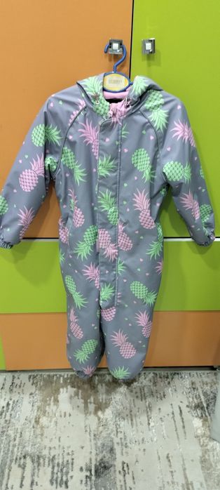 Продам комбинезон детские