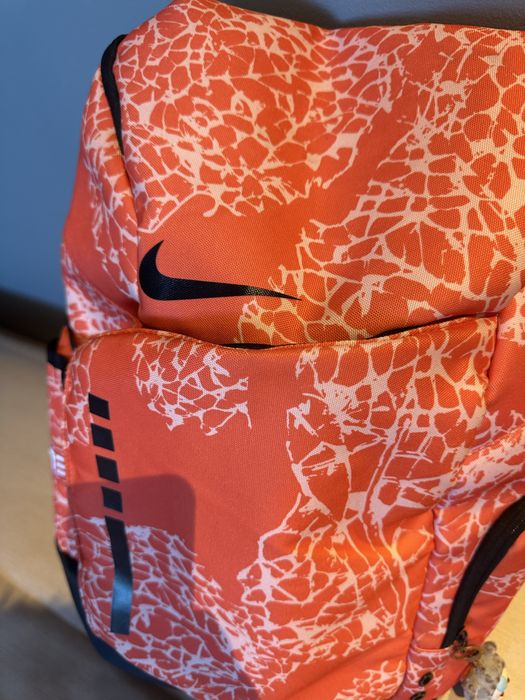 Nike elite V2 покупал за 25000 торг уместен