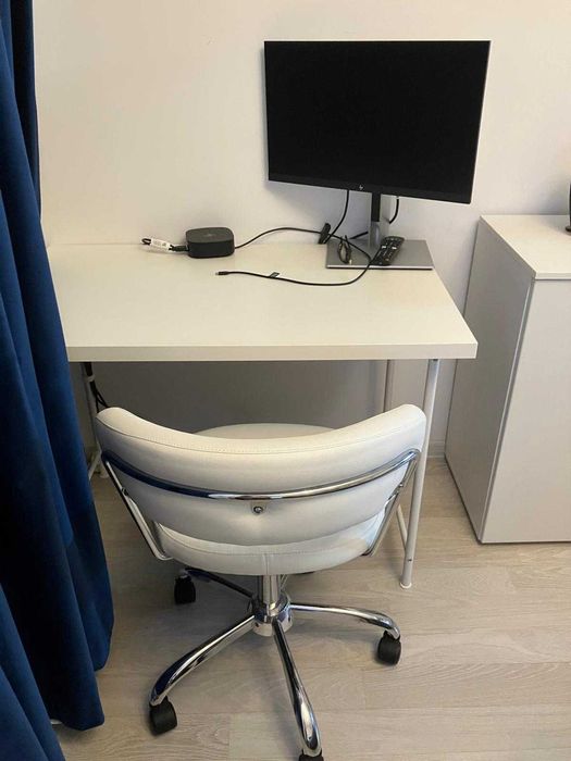 Scaun birou JYSK SNEDSTED alb, reglabil, folosit
