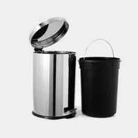 Урна с педалью и