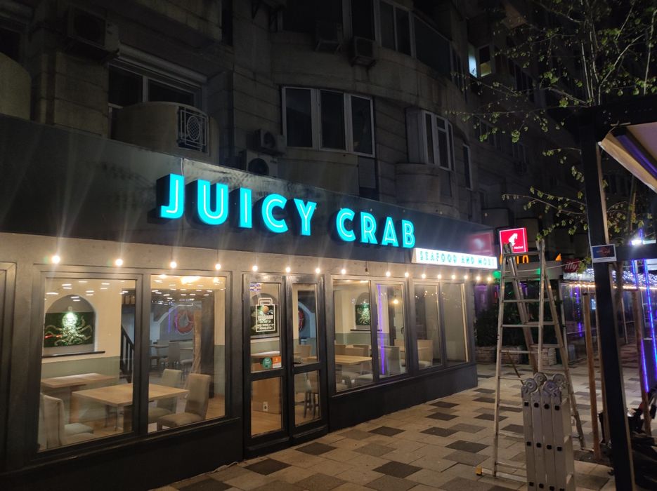 Litere volumetrice,casete luminoase,reclame