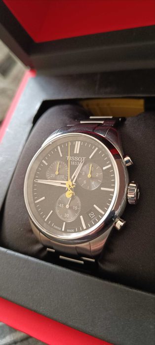 Продавам нов часовник ,, Tissot PR100 Tour de France ""