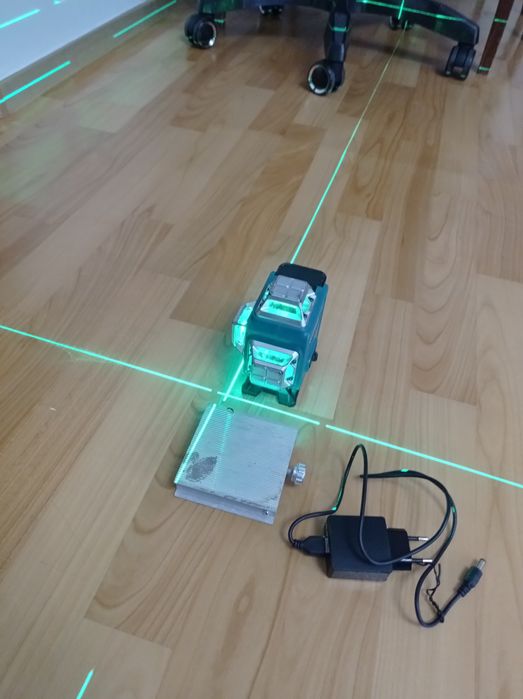 Нивелир.  zangar