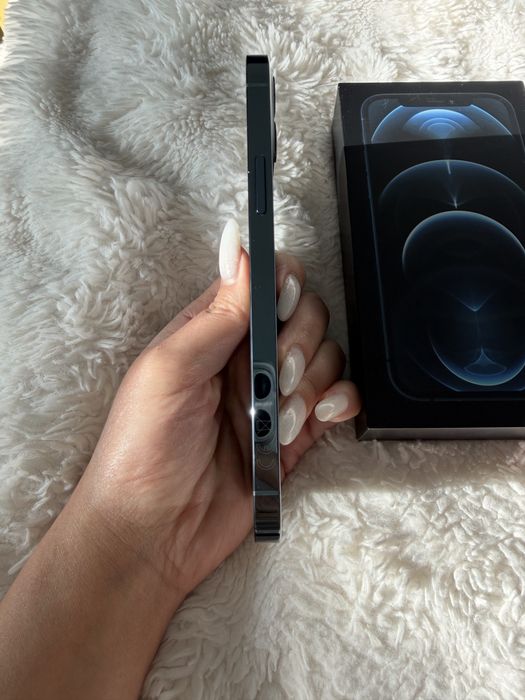 Iphone 12 pro 256GB. Аккум 78%