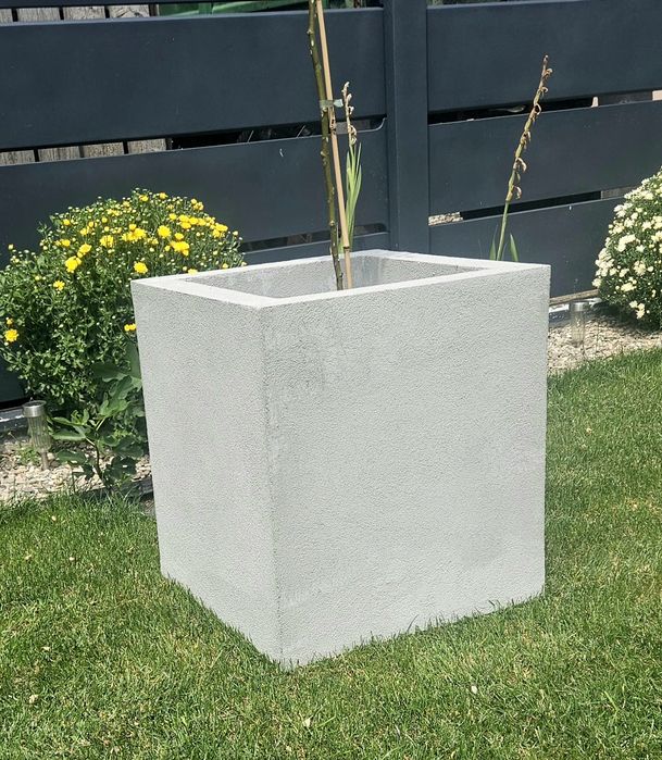 Jardiniere și Ghivece Premium realizate manual
