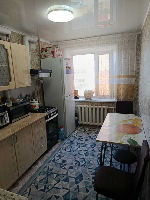 Продам 2 комнатную квартиру!